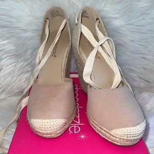 Shoe Dazzle Espadrille Wedges